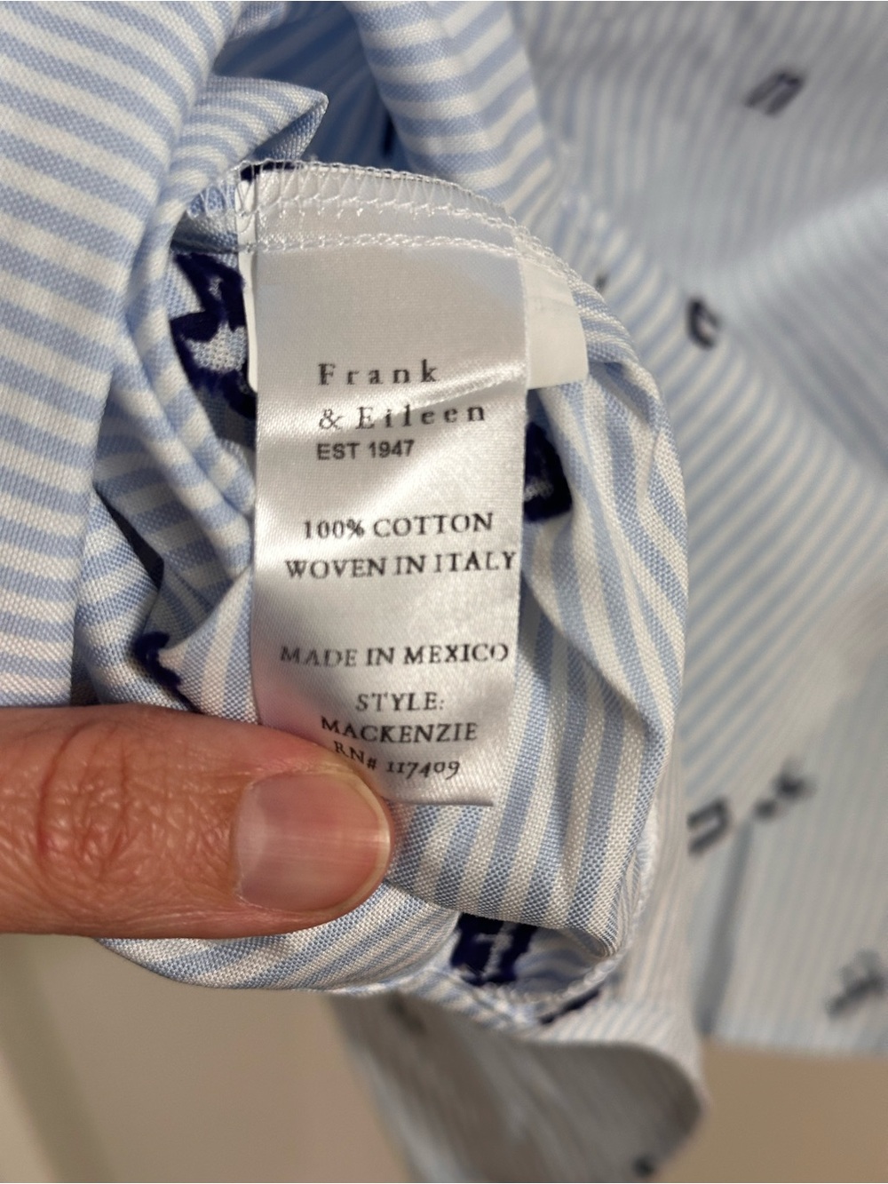 NWT Frank & Eileen Mackenzie One-Size Button-Up Shirt F&E striped blue white - Picture 8 of 11